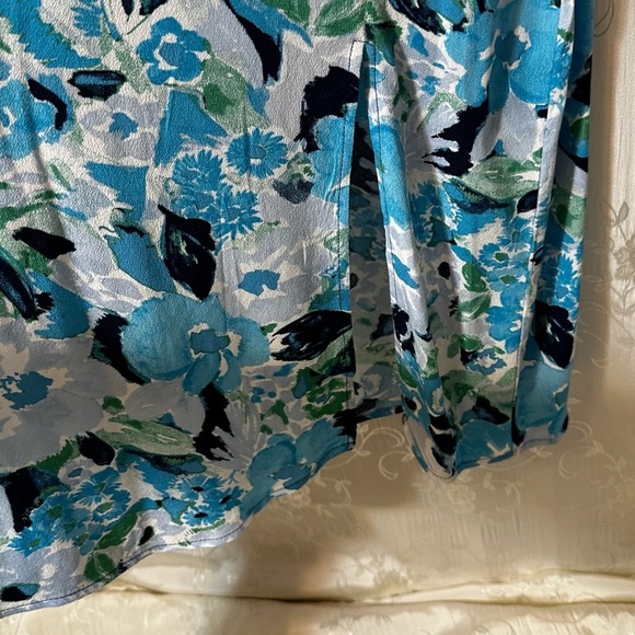 LOFT Outlet Blue Floral Puff-Sleeve Midi Dress Women’s Size 8P (Petite) - Picture 5 of 9